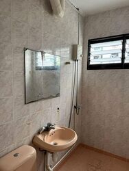 Blk 132 Yishun Street 11 (Yishun), HDB 4 Rooms #586903241